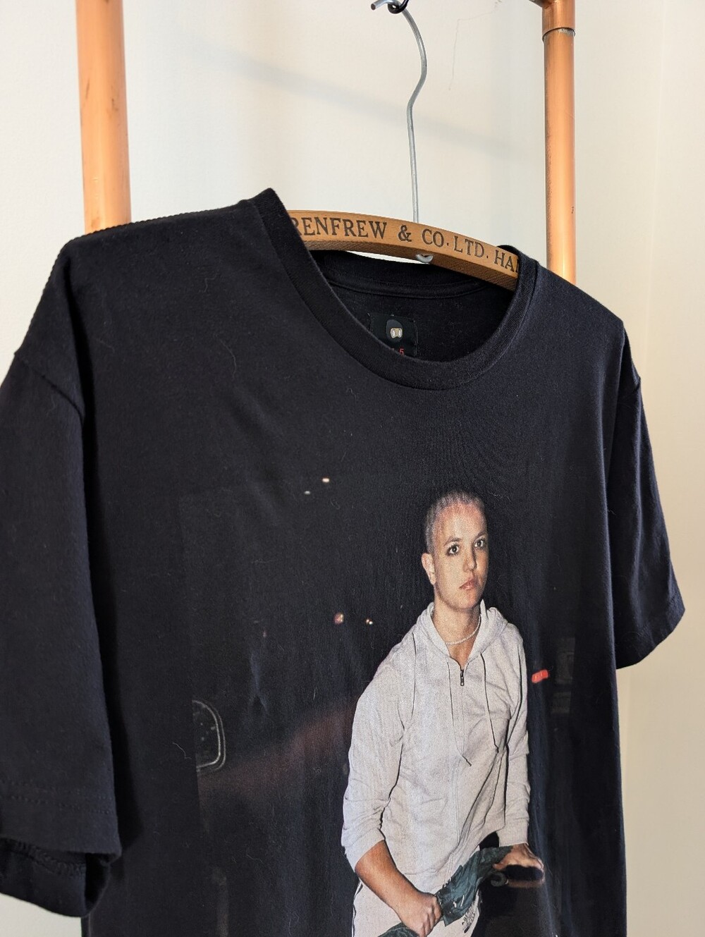 ☂️ Britney Spears (Crashing Out T-shirt) Unisex - Size Large ☂️ Limited (1 of 5) - Picture 5 of 7